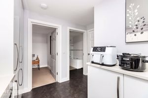 Photo 9- click for photo gallery